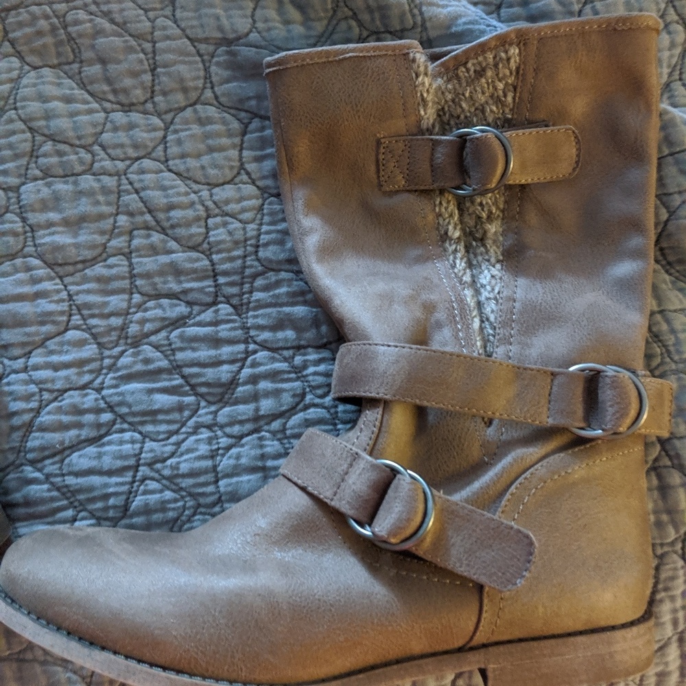 Rampage boots